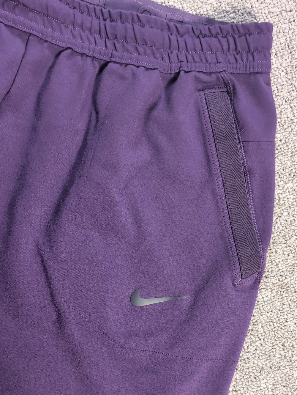 Nike Sportswear Tech Pack Knit Pants Size Large in 'Grand Purple' BV4452-525